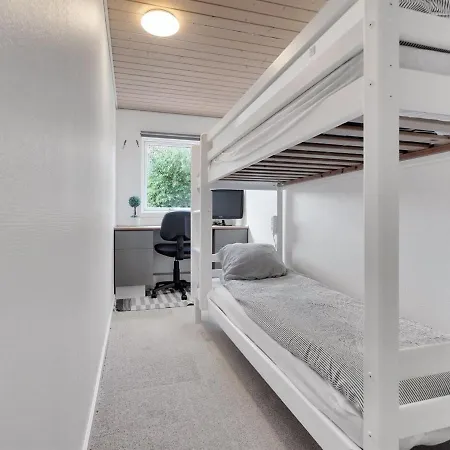 Mina - 1-4km From The Sea In Ne Jutland By Interhome *