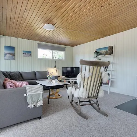 Сasa de vacaciones Mina - 1-4km From The Sea By Interhome Hals